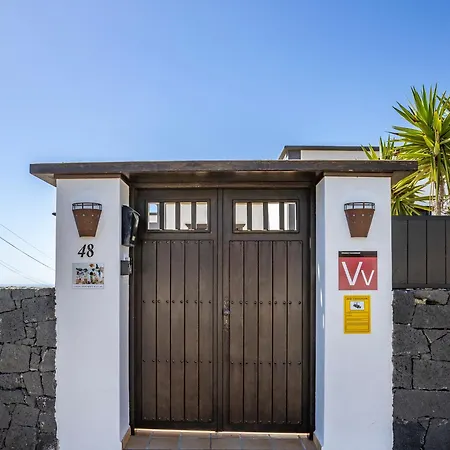 Luxury House Panoramic Sea Views فيلة Güime